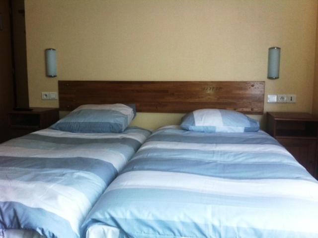 Residence Moliere Hotel Paris Montrouge Rum bild